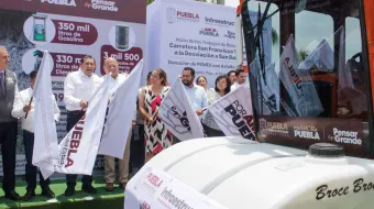 Arranca rehabilitación de la carretera Totimehuacan–San Baltazar Tetela con apoyo de PEMEX