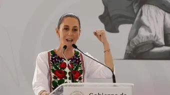 Sheinbaum en Puebla; un día de protestas y controversias