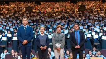 Concluyen sus estudios 745 alumnos de la Preparatoria 2 de Octubre de 1968