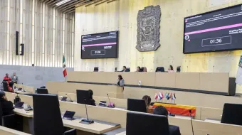Congreso atiende lluvia de licencias en municipios y junta auxiliar