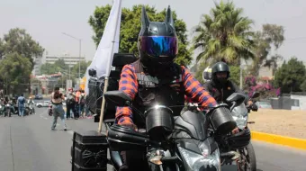 Congreso de Puebla mantendrá el uso obligatorio de chaleco y casco para motociclistas