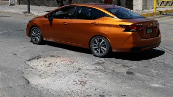 Inseguridad y baches, principales quejas que llegan a los diputados