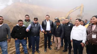 Reabren caminos en Eloxochitlán afectados por deslaves