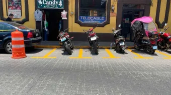  Trabajos de mejoramiento de cajones de estacionamiento en Huauchinango 