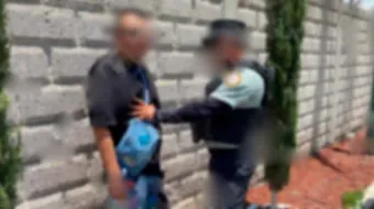 Hombre evade pago de gasolina y desata persecución en Texmelucan