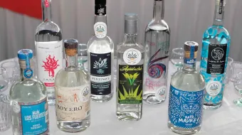 Red de Mezcaleros de Puebla impulsa mezcal artesanal como referente mundial de calidad y tradición