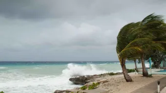 Flossie amenaza costas mexicanas: trayectoria, vientos y zonas críticas