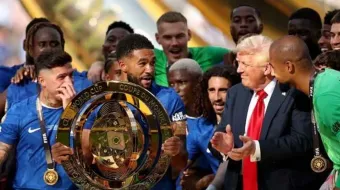 ¿Trump fue eliminado? La foto oficial del Chelsea no lo incluye