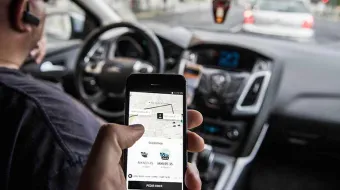 Uber aumenta tarifas a usuarios hasta 7 % tras reforma laboral y desata críticas del Gobierno de México