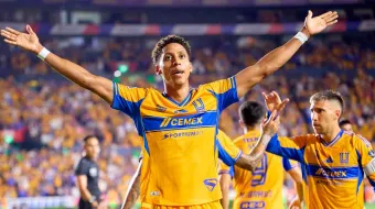 VIDEO. Tigres debuta con triunfo en el Apertura 2025: 1-0 sobre Juárez con gol de Herrera