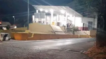 Asaltan caseta de cobro en autopista Cuacnopalan-Oaxaca; se desconoce monto robado
