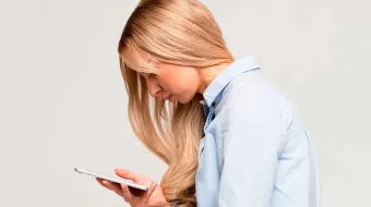 Síndrome de cuello de texto: una alerta postural en la era digital