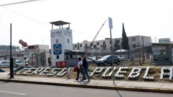 Bajo investigación empresas que explotan a presos en penales poblanos