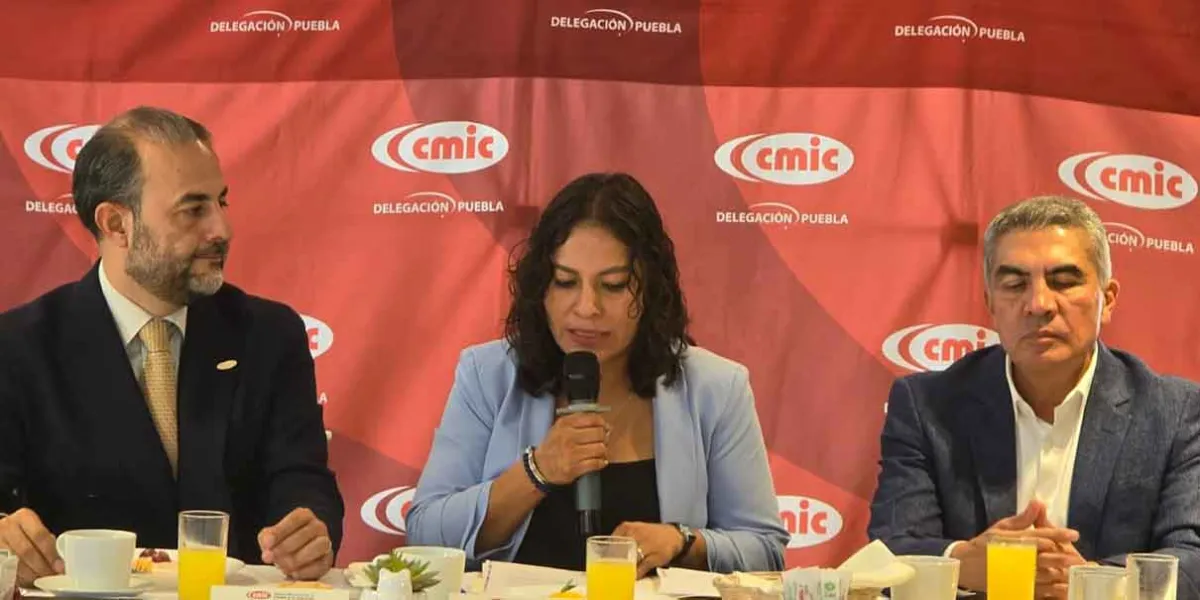 Por su crecimiento, CMIC presenta Agenda Municipal a edil de San Andrés Cholula
