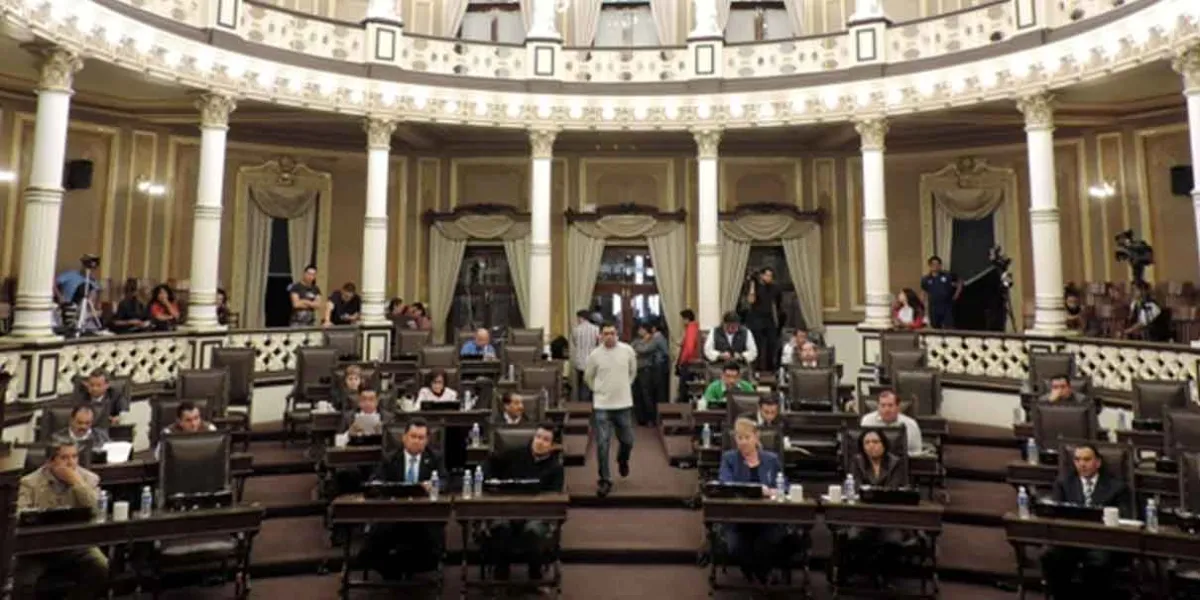 Con el tiempo encima, el Congreso desahoga pendientes fast track