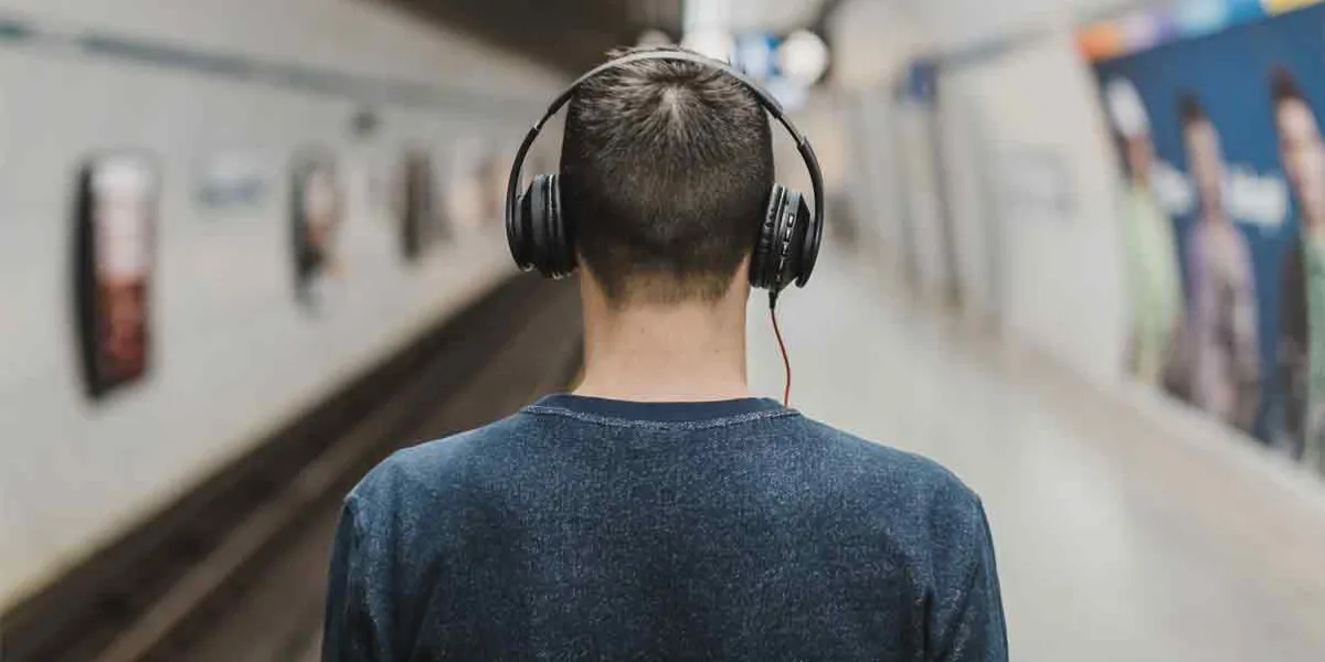Revela Profeco cuáles son los mejores audífonos del mercado