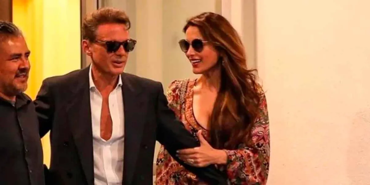 VIDEO. Luis Miguel desata rumores de boda con Paloma Cuevas; escondió el anillo