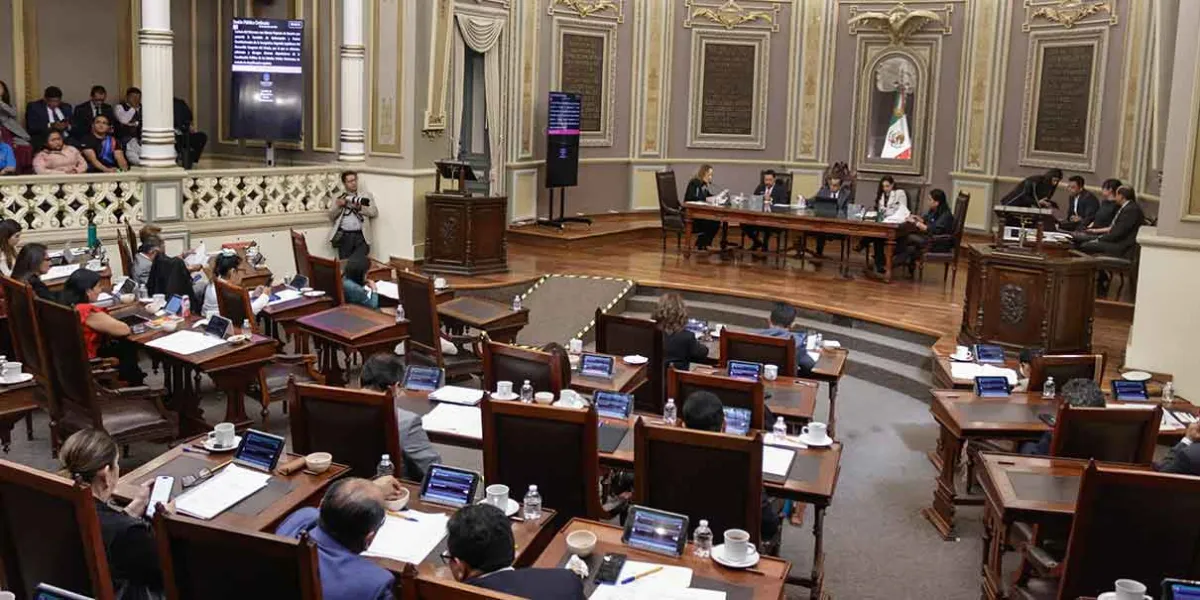 Once perfiles buscan ocupar la Fiscalía de Puebla; el proceso concluirá el 20 de diciembre