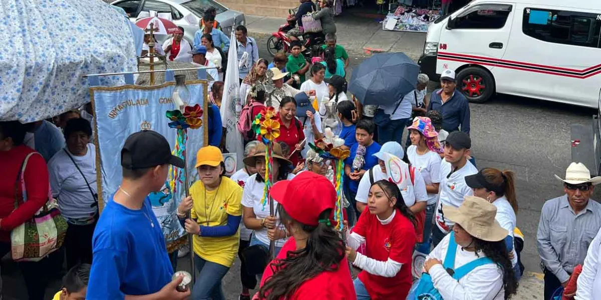 Peregrinación de la Esperanza: Miles de fieles cruzan la Puerta Santa en Tilapa