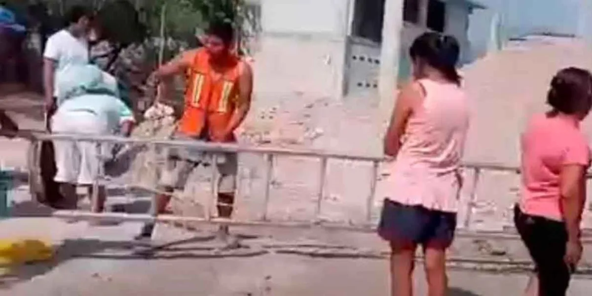 Tragedia en Zinacatepec: dos empleados mueren al caer en zanja durante mantenimiento de drenaje