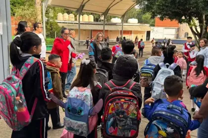Arranca HOY ciclo escolar 2026-2027 para casi 24 millones de alumnos