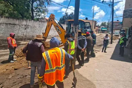 Agua de Puebla inició la rehabilitación de las redes de agua potable y drenaje sanitario en la colonia Ignacio Zaragoza