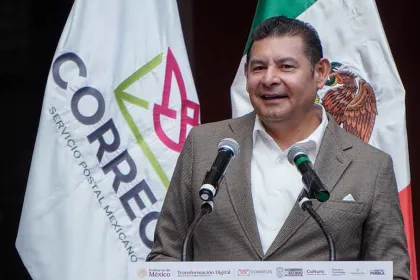 Armenta anuncia Central Park Mixteco y carretera de 4 carriles