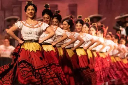 La grandeza del Ballet Folklórico de México de Amalia Hernández llega a Puebla