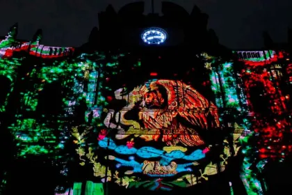Invita Pepe Chedraui a disfrutar videomapping monumental por Fiestas Patrias