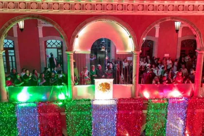 Una gran noche patria se vivió y se disfrutó en Huauchinango 