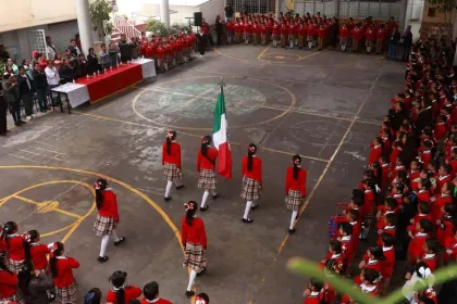 Ariadna Ayala, presidenta de Atlixco, sigue cumpliendo con la educación de la niñez
