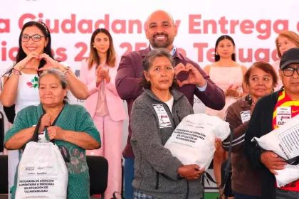 SEDIF acerca apoyos y servicios a las familias de Tlatlauquitepec