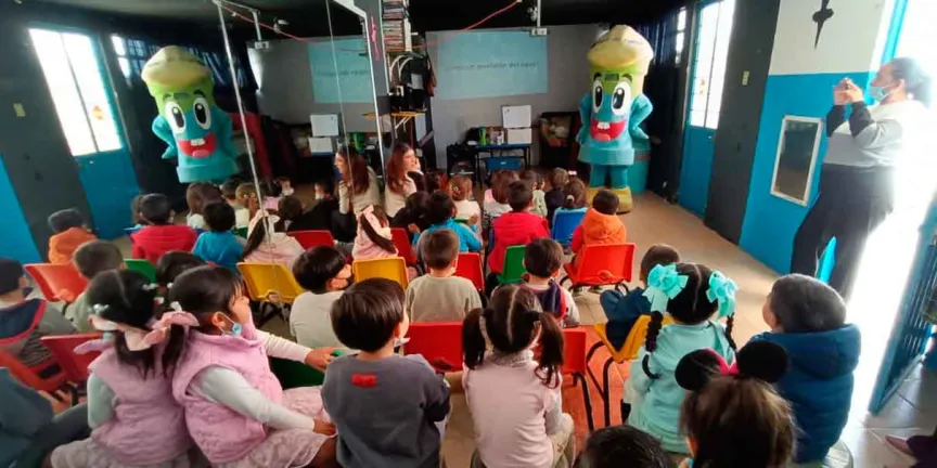 Agua de Puebla fomenta el ahorro del agua con pláticas y activaciones en escuelas