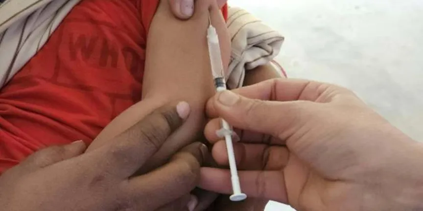 Atlixco refuerza vacunación gratuita contra el sarampión
