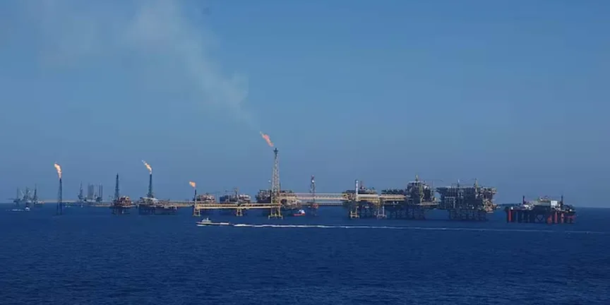 Estados Unidos permitirá que México siga enviando petróleo a Cuba