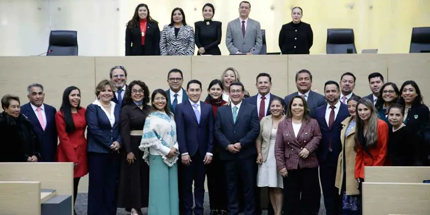  Con votos de Morena y rechazo del PAN, Germán Reyna asume presidencia de la ASE