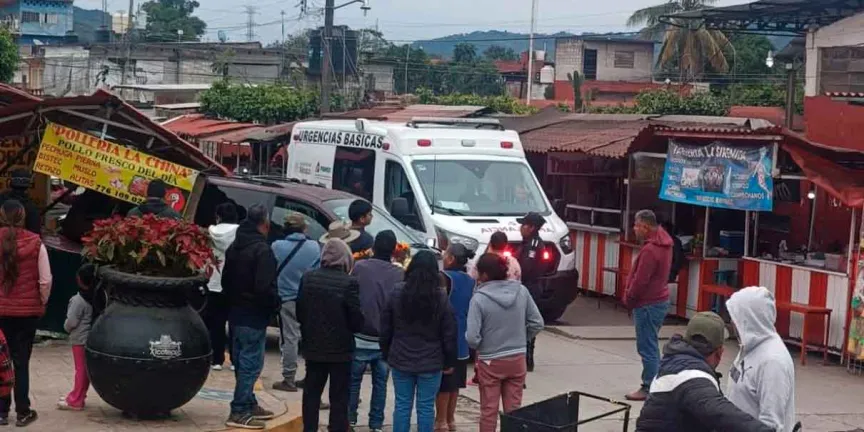 Accidente vehicular provoca daños a negocio en La Ceiba