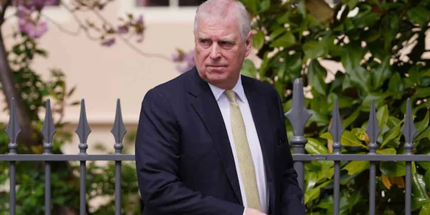 Arrestan al príncipe Andrés de Inglaterra por vínculos con Jeffrey Epstein; Carlos III afirma que “la ley debe seguir su curso”