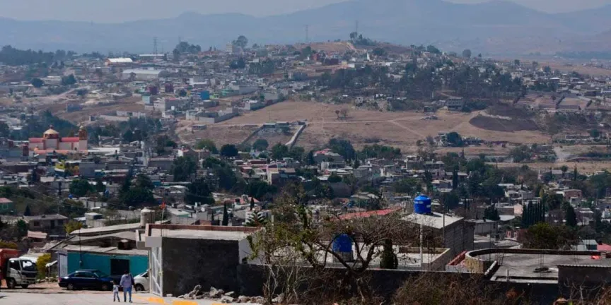 Quieren nuevo panteón y plaza principal en Santo Tomás Chautla 