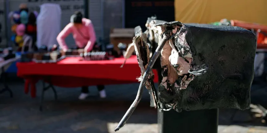 Vándalos provocan gastos por daños a esculturas de la ciudad