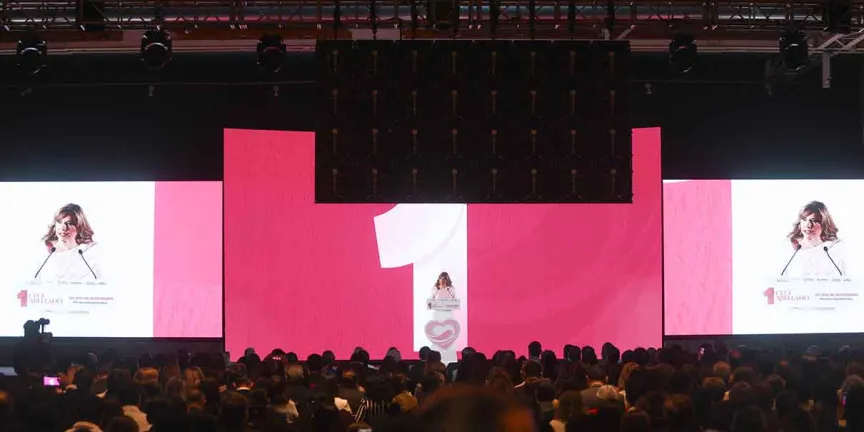 Cecilia Arellano presenta resultados del DIF Puebla con enfoque social