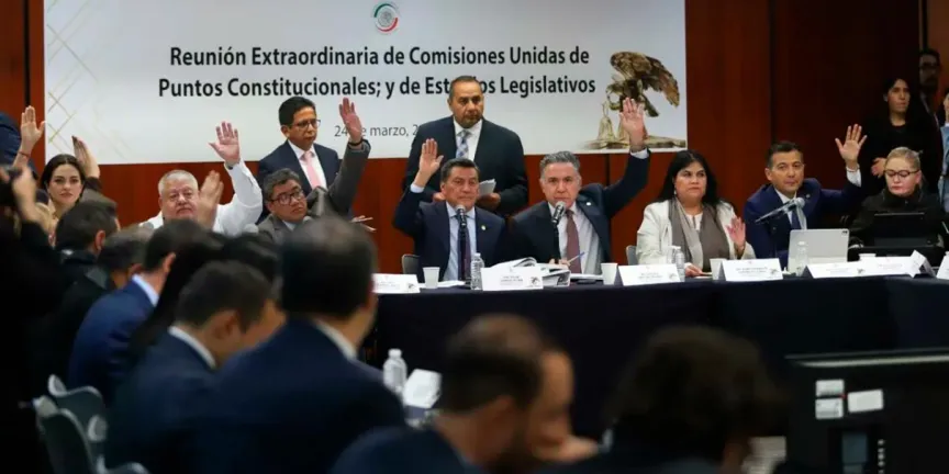 Avanza reforma electoral: Senado aprueba cambios a Constitución y al INE