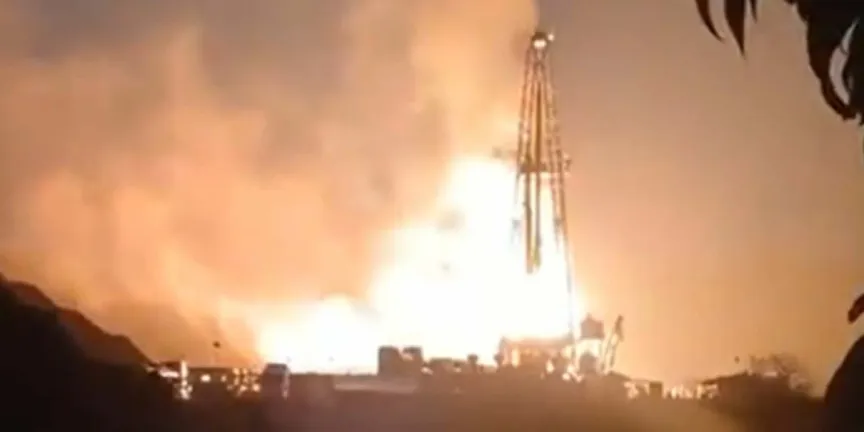 Incendio fuera de control en pozo petrolero Karem 1 en Veracruz; evacúan a pobladores