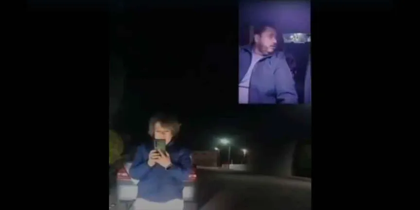 Madre enfrenta a conductor de app en Puebla y cancela viaje tras exigirle identificación oficial