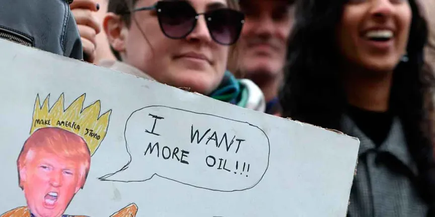 Multitudes marchan contra el gobierno de Trump en varias ciudades