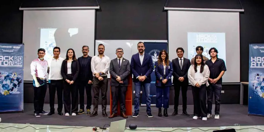 Recibe gobierno de Pepe Chedraui, proyectos urbanísticos ganadores del Hackatón