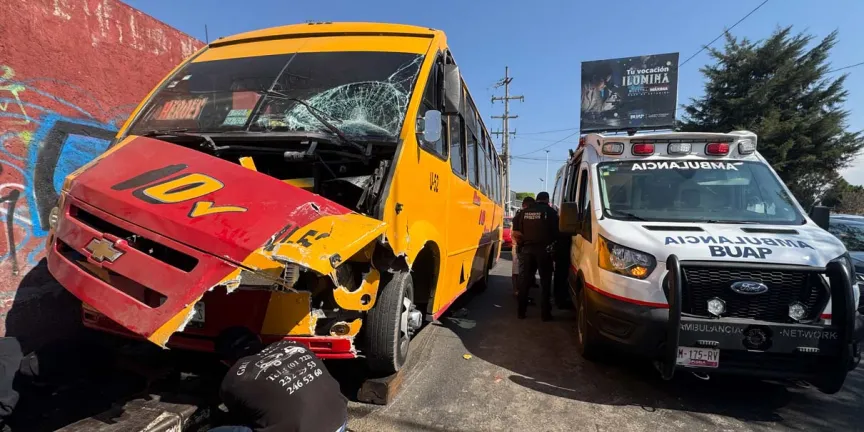 Ruta 10 arrolla a peatones y deja 10 heridos en la 24 Sur