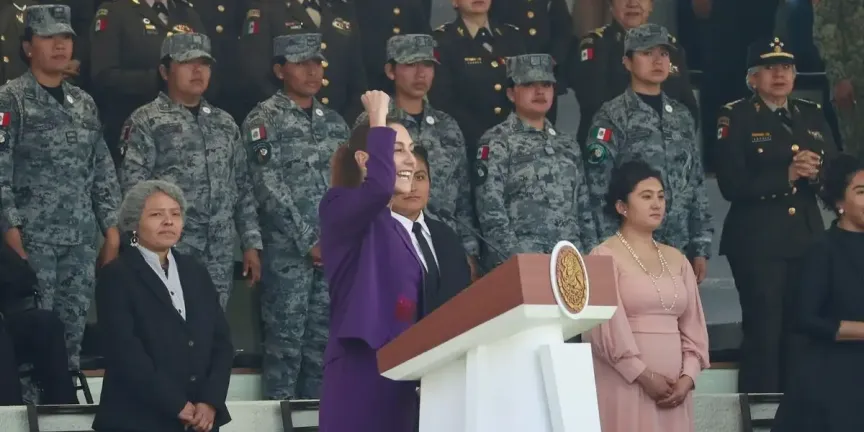 Sheinbaum reconoce la entrega de las militares en el Día de la Mujer