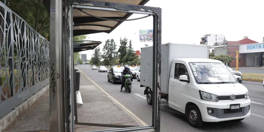 Sigue viva en el Congreso la solicitud municipal para concesionar paraderos