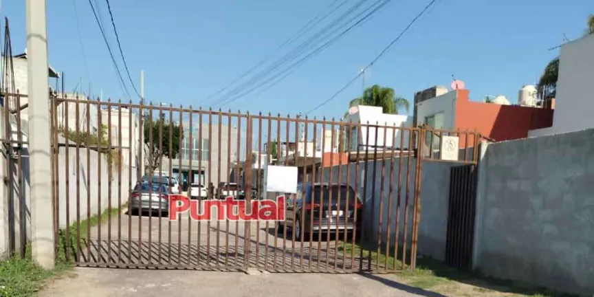 Muere hombre de 60 años en alberca de Texmelucan; investigan causa del deceso